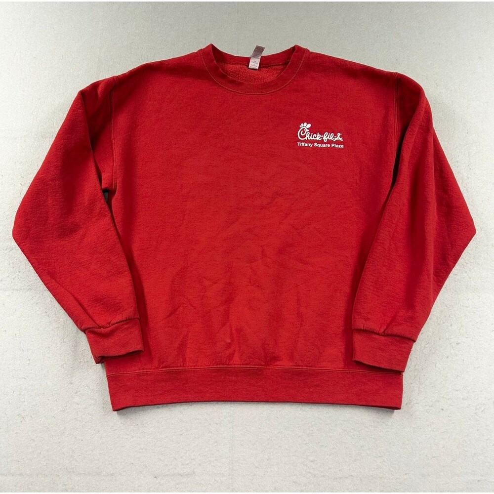 Chick-fil-A Tiffany Square Plaza Crewneck Sweatshirt Medium Red